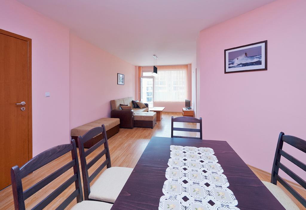 Apartments Dimitrovi Πομόριε Δωμάτιο φωτογραφία